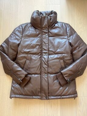 BCBG Max Azria Vegan Faux Leather Puffer Coat Cocoa Brown (Women’s size SMALL)